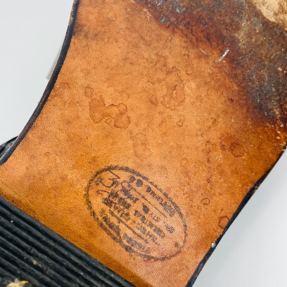 Pre-Owned Guatemalan Artisanal Leather Sandals – Size 38 (US 8) - Picture 5 of 6